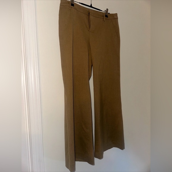 GAP Pants - Gap Trousers  Size 6 Average Wide-Leg Pants